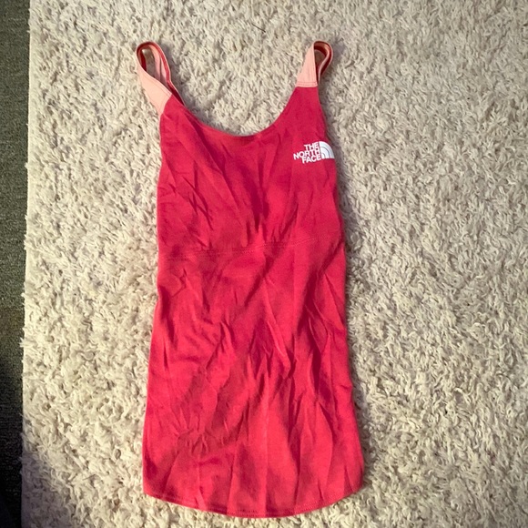 North face tank top. Really good for hiking or just a casual outfit. Super cute. - Picture 1 of 2